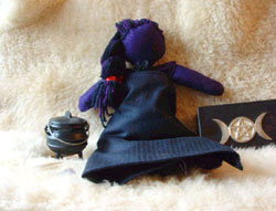 Hecate dolly